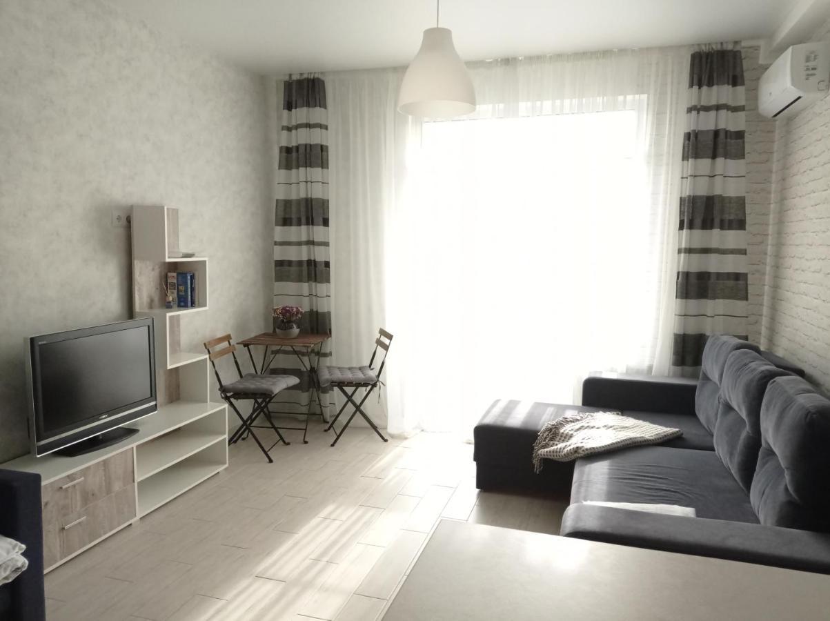 New England Deluxe Apartment Kyiv Exterior photo